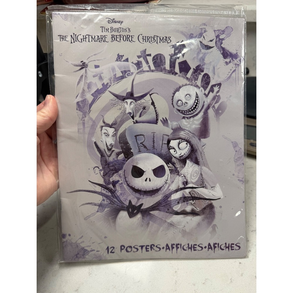 Disney Nightmare Before Christmas‎ 12 Poster Book Trends International PB20820
